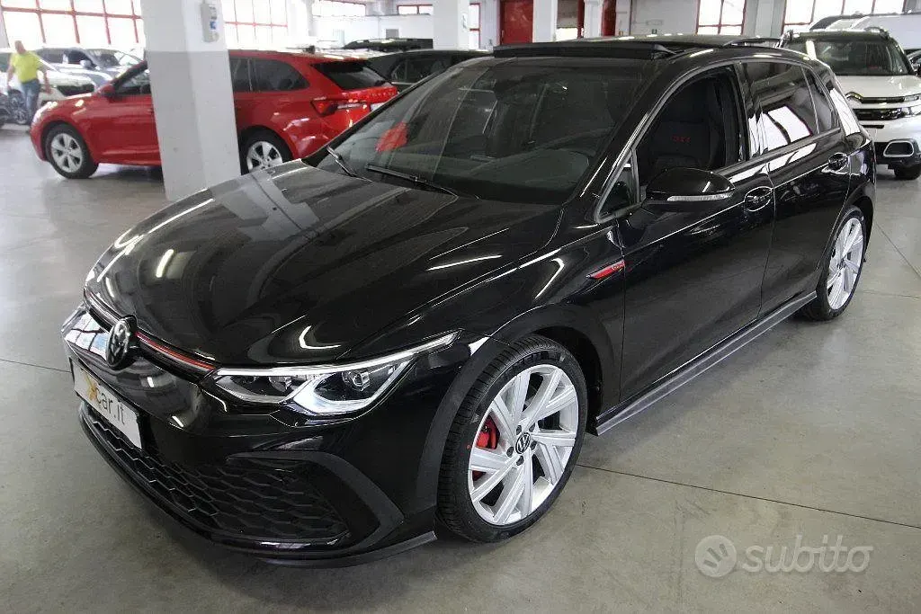 Usata VW Golf VIII GTI 245 CV (180 kW) 2024 Nero Berlina