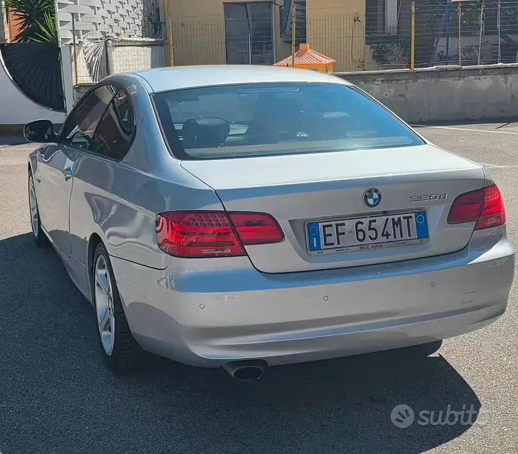 Usata BMW 320 M Sport 184 CV (135 kW) 2010 Argento Coupé