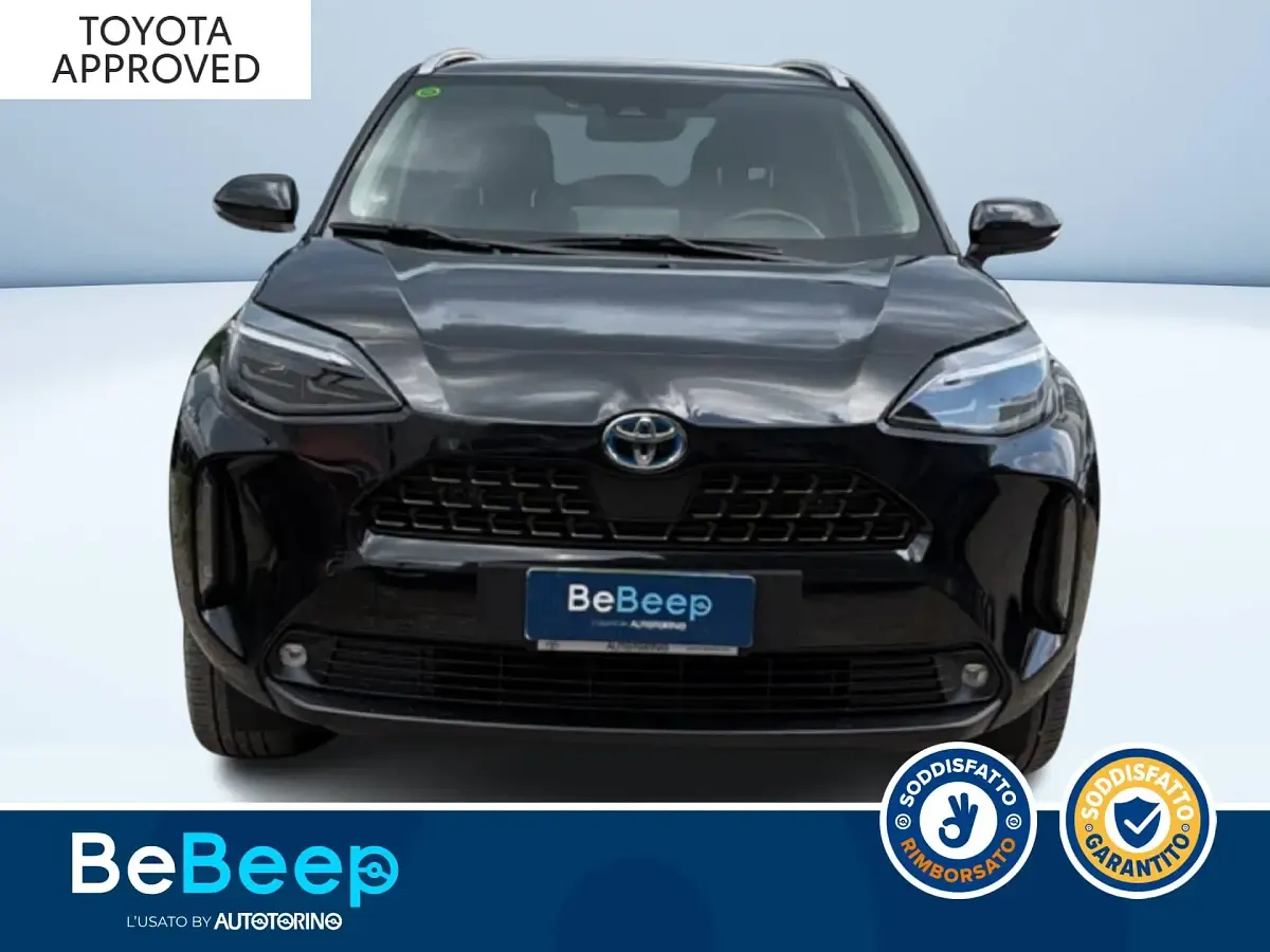 Usata Toyota Yaris Lounge 92 CV (67 kW) 2022 Nero metallizzato Utilitaria