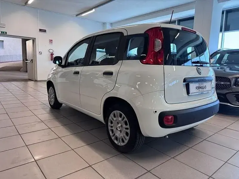 Usata Fiat Panda S 70 CV (51 kW) 2025 Bianco Utilitaria