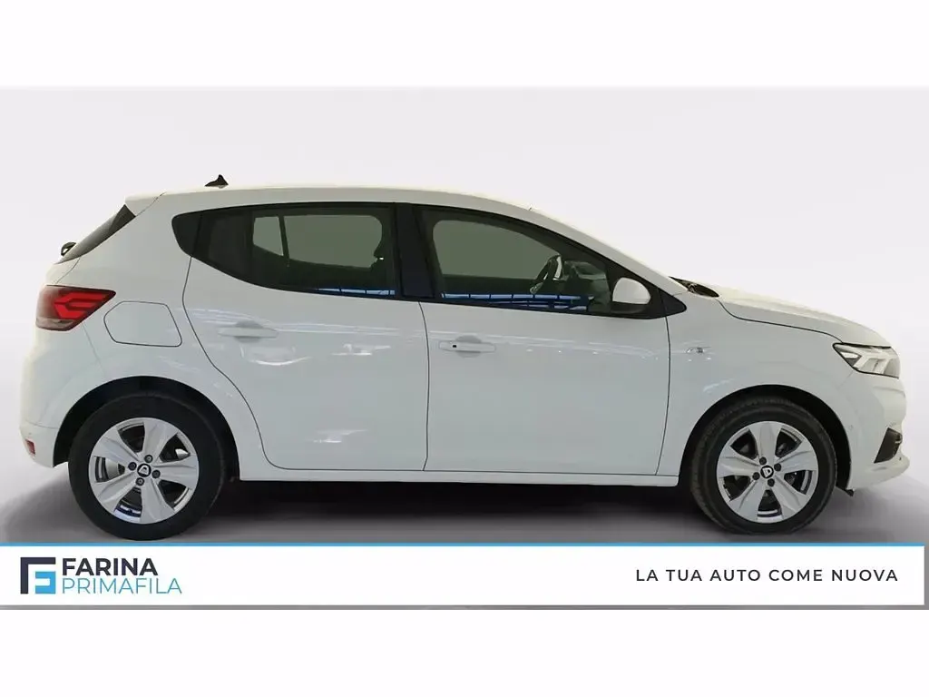 Usata Dacia Sandero Comfort 91 CV (66 kW) 2021 Bianco ghiaccio Utilitaria