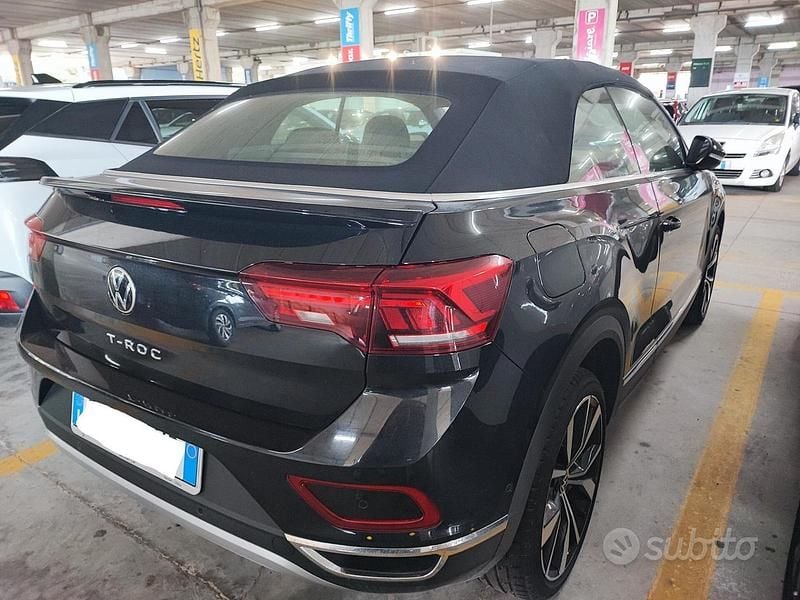 Usata VW T-Roc Cabriolet Style 150 CV (110 kW) 2024 Nero Cabrio