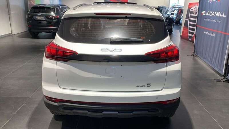 Usata EVO Evo 5 93 kW (127 CV) 2023 Bianco SUV