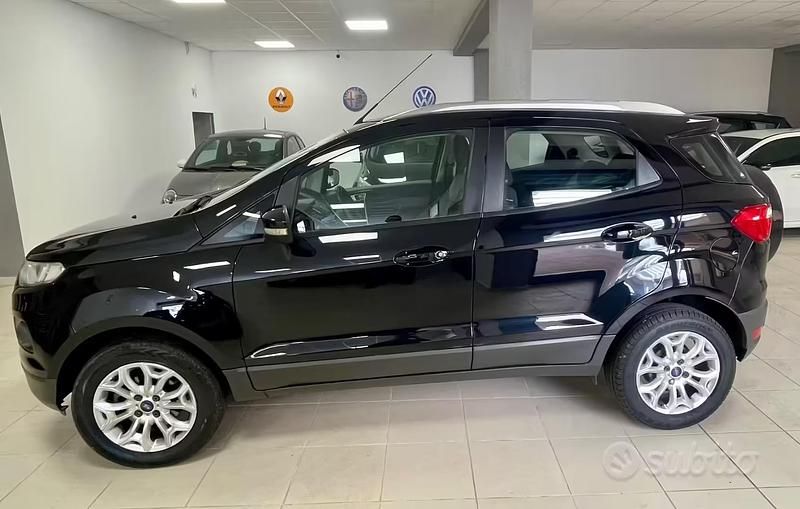 Usata Ford Ecosport Titanium 90 CV (66 kW) 2015 Nero SUV