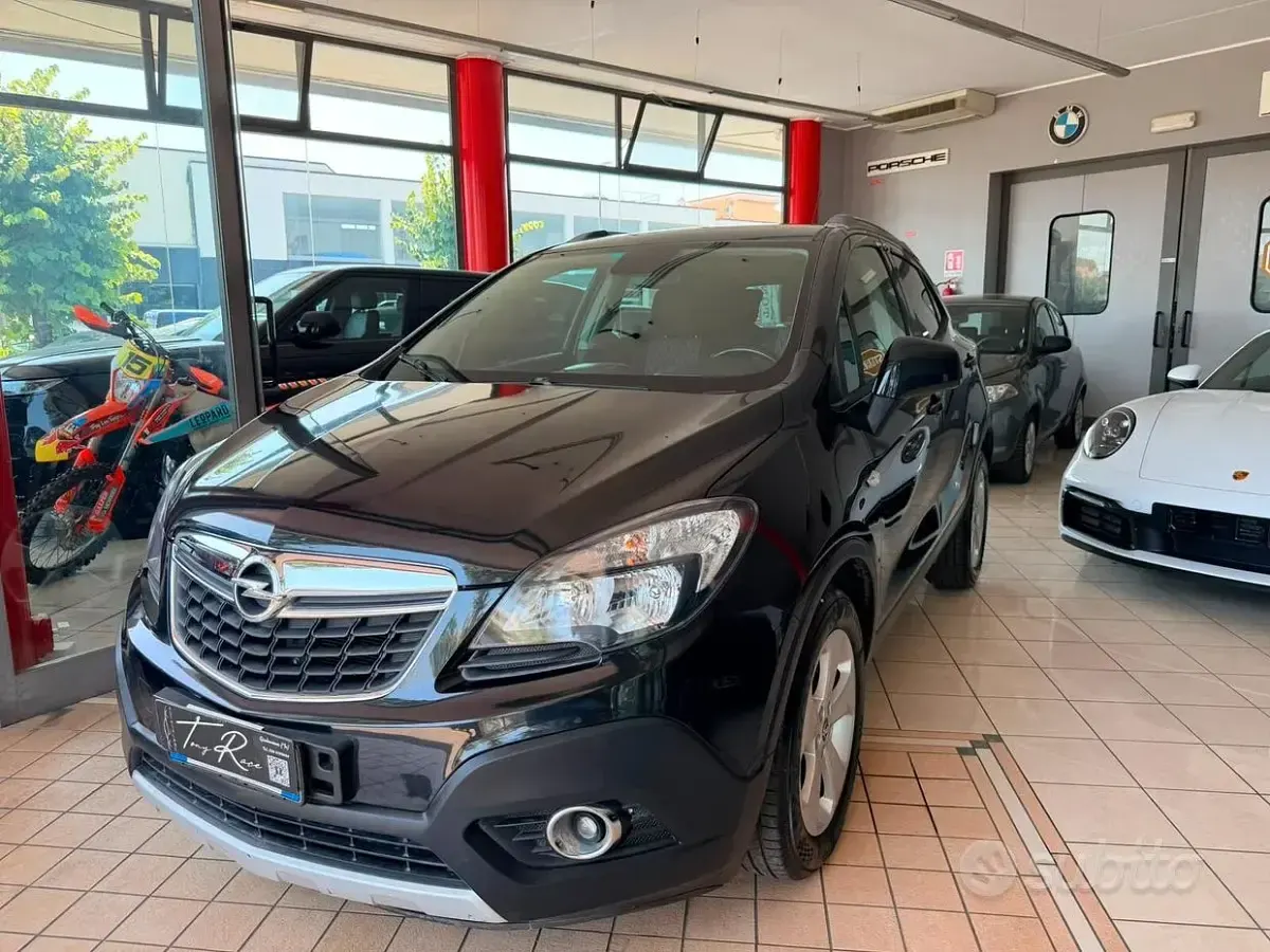 Usata Opel Mokka 140 CV (102 kW) 2015 Nero SUV