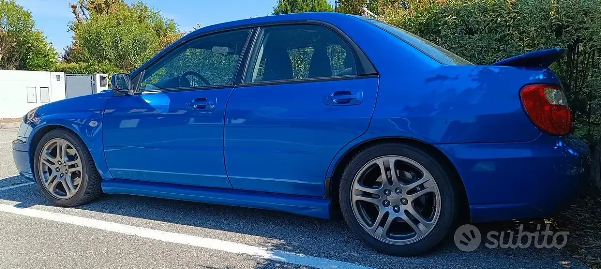 Usata Subaru Impreza 224 CV (164 kW) 2004 Blu Berlina