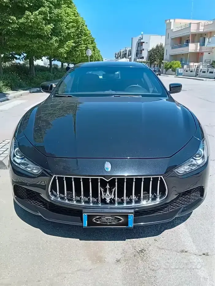 Usata Maserati Ghibli 250 CV (183 kW) 2016 Nero Berlina
