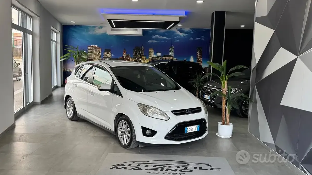 Occasion Ford C-MAX Titanium 116 ch (85 kW) 2012 Blanc Monospace