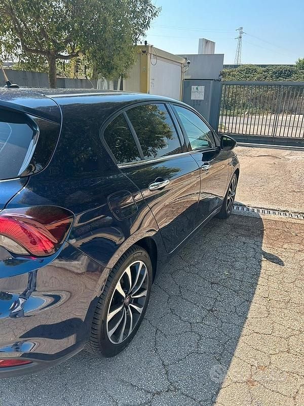 Usata Fiat Tipo 95 CV (69 kW) 2018 Blu Berlina