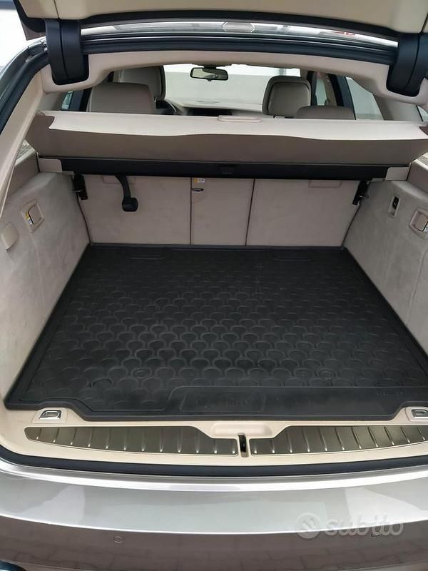 Usata BMW 520 Luxury Line 184 CV (135 kW) 2013 Station wagon