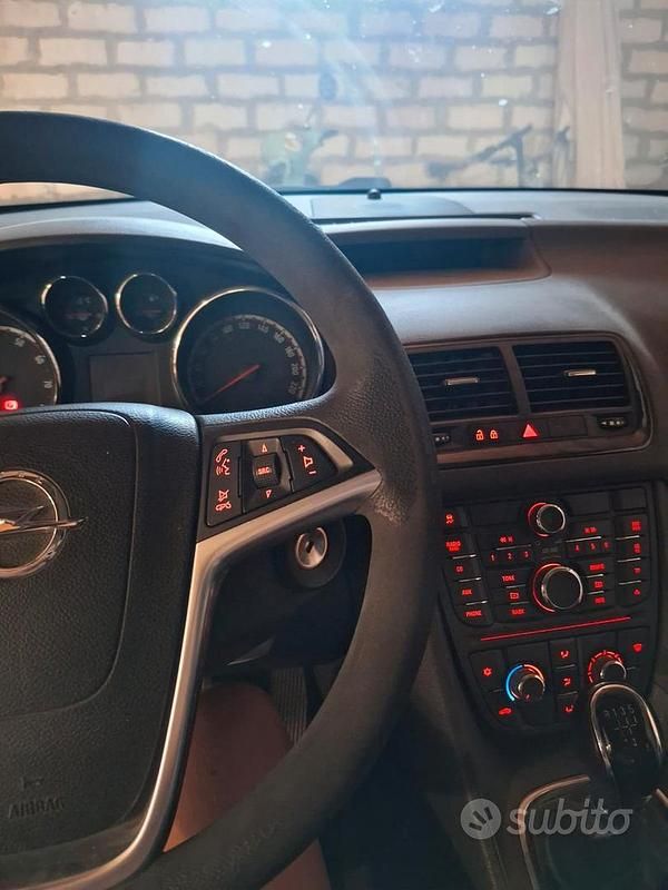 Usata Opel Meriva 2013 Grigio Monovolume