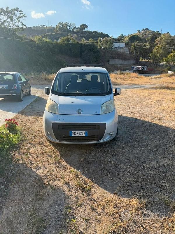 Usata Fiat Qubo Trekking 75 CV (55 kW) 2010 Grigio Monovolume