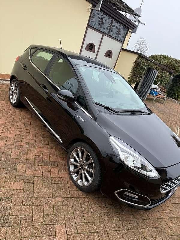Usata Ford Fiesta Vignale 86 CV (63 kW) 2018 Nero Berlina