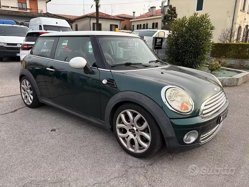 Begagnad Mini Cooper Coupé 116 HK (85 kW) 2008 Grön Sportkupé