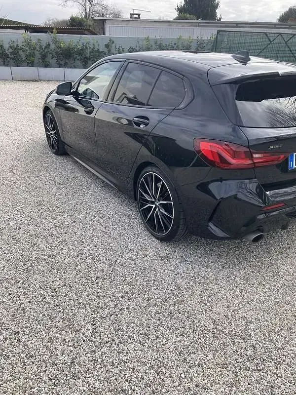 Usata BMW M135 320 CV (235 kW) 2020 Nero Utilitaria