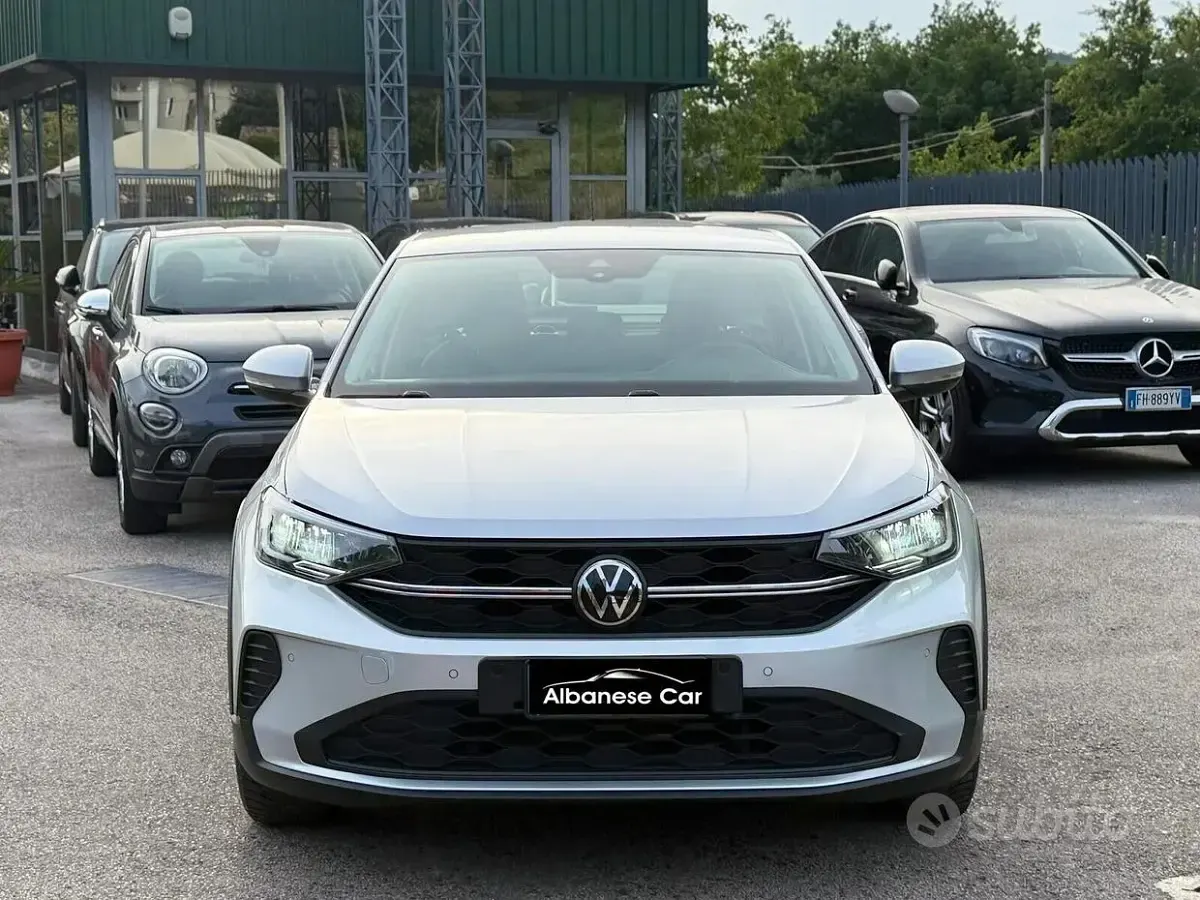 Usata VW Taigo Life 95 CV (69 kW) 2023 Grigio SUV