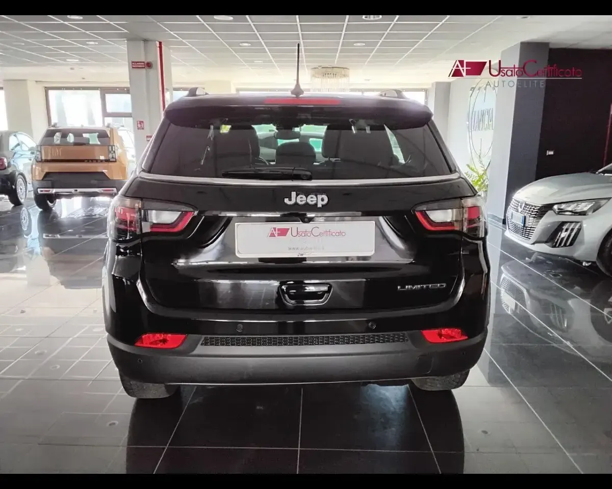 Usata Jeep Compass Limited 131 CV (96 kW) 2022 Nero SUV