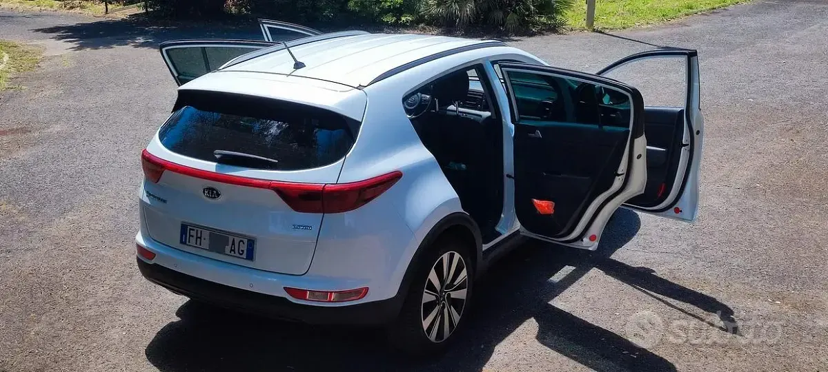 Usata Kia Sportage 115 CV (84 kW) 2017 Bianco SUV