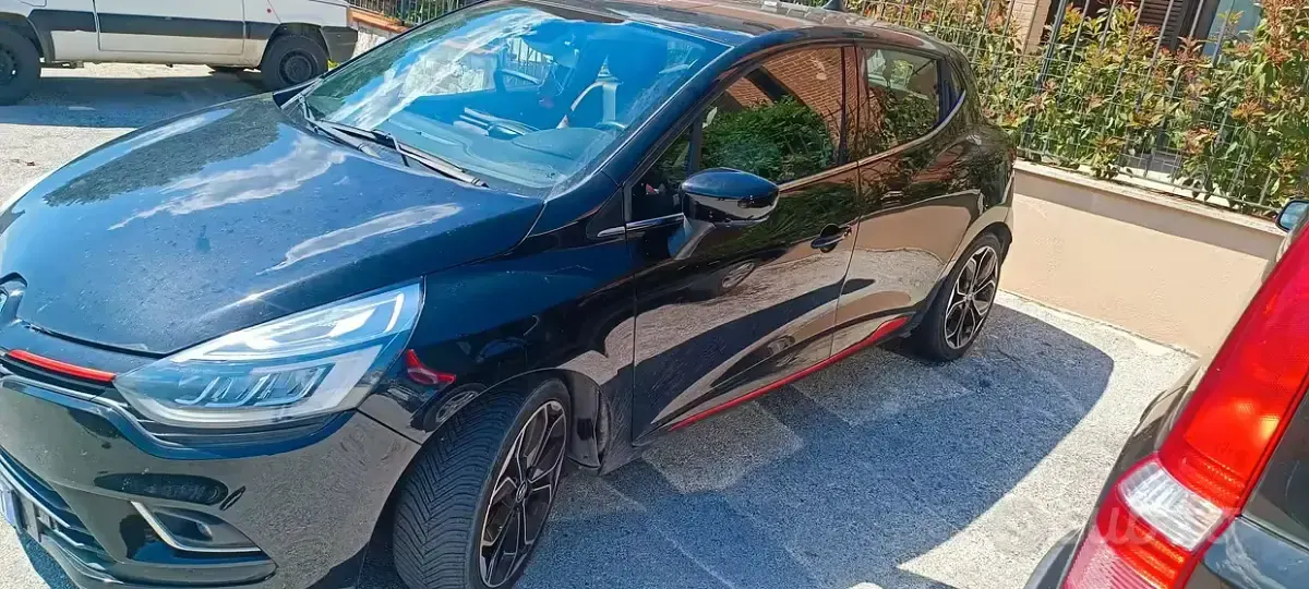 Usata Renault Clio IV 90 CV (66 kW) 2018 Nero Berlina