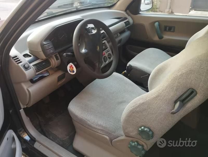 Usata Land Rover Freelander 2002 Nero SUV