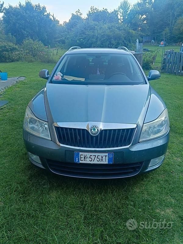 Usata 2012 Skoda Octavia Station wagon | 5500 € - Immagine 1/4