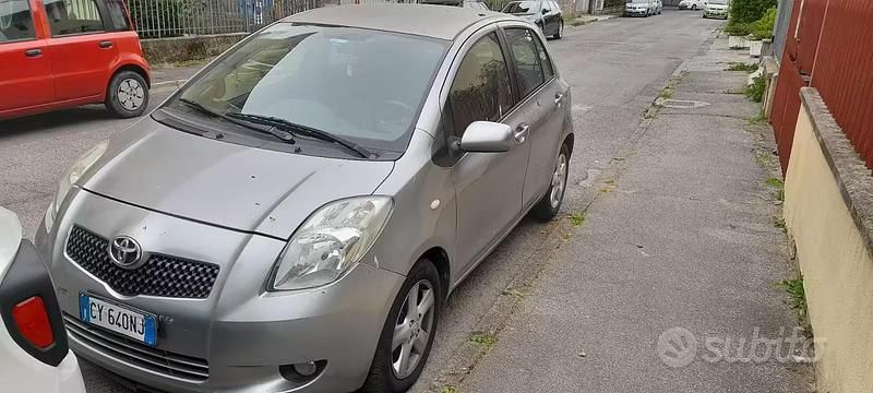 Usata Toyota Yaris 2006 Berlina