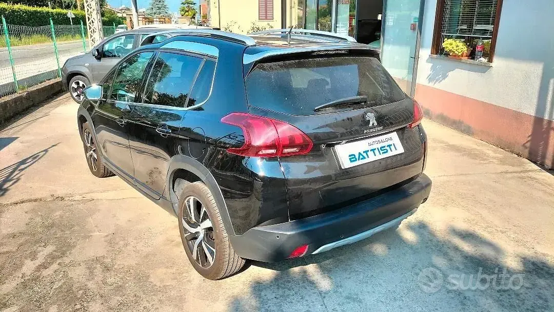 Usata Peugeot 2008 Allure 99 CV (72 kW) 2018 Nero SUV