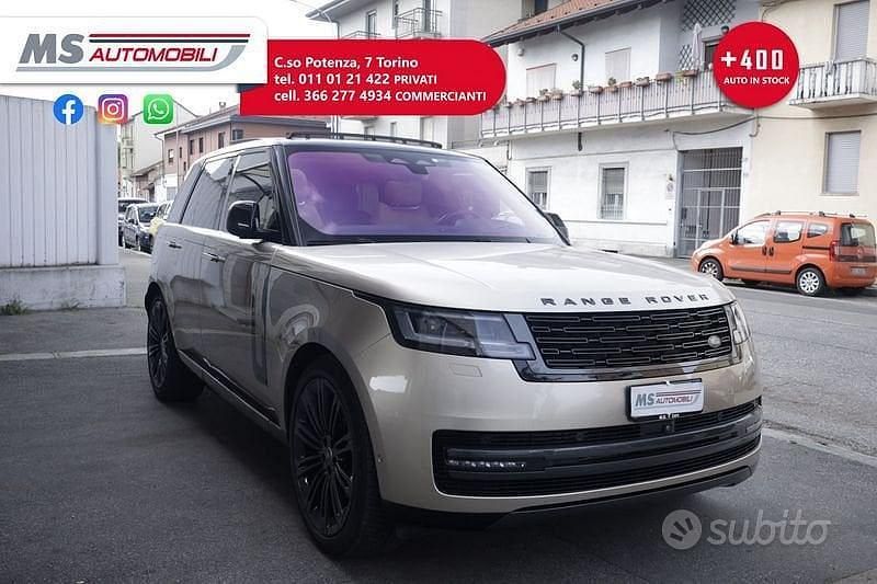 Usata Land Rover Range Rover Autobiography 400 CV (294 kW) 2023 Oro SUV