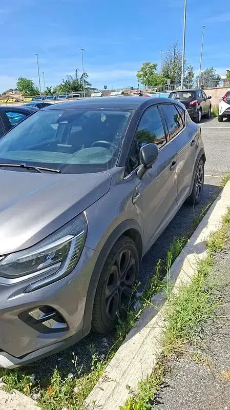Usata Renault Captur Techno 101 CV (74 kW) 2023 SUV