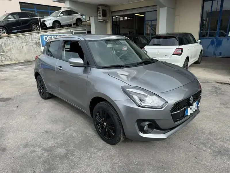 Usata Suzuki Swift 90 CV (66 kW) 2019 Grigio Utilitaria