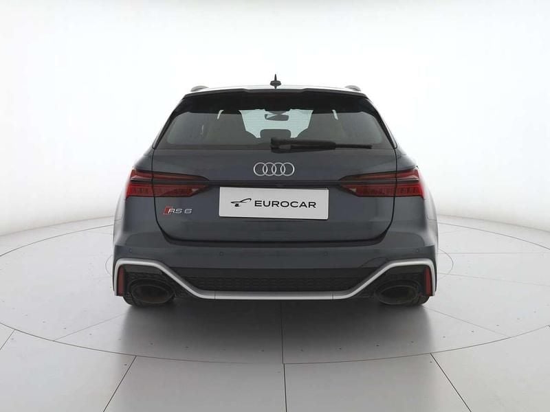 Usata Audi RS6 600 CV (441 kW) 2024 Grigio daytona Station wagon