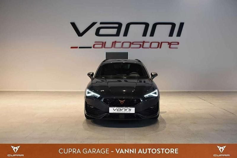 Usata Cupra Leon 150 CV (110 kW) 2024 Grigio Station wagon