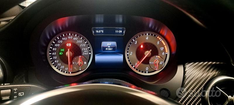 Usata Mercedes A180 Premium 109 CV (80 kW) 2014 Bianco