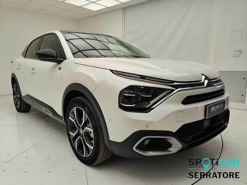 Usata Citroën e-C4 100 kW (136 CV) 2023 Bianco Berlina