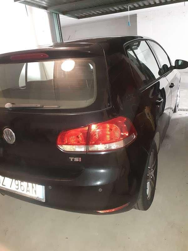 Usata VW Golf VI Comfortline 122 CV (89 kW) 2009 Nero Utilitaria