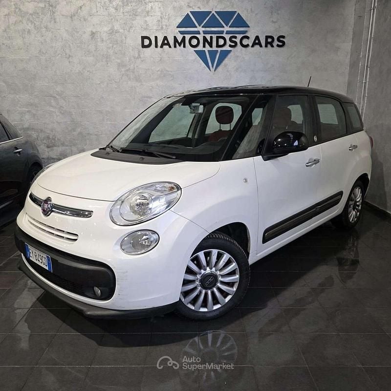Usata Fiat 500L Living 105 CV (77 kW) 2015 Bianco Monovolume