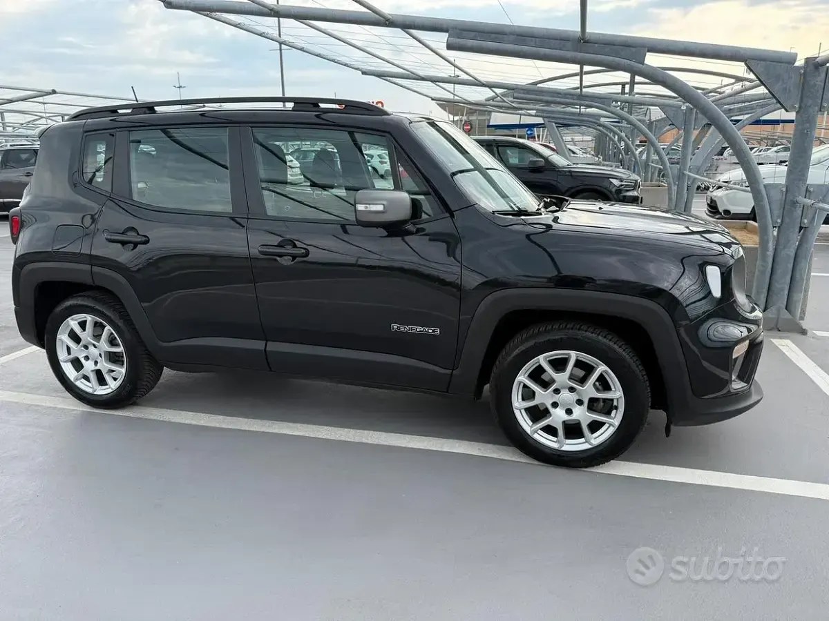 Usata Jeep Renegade Limited 130 CV (95 kW) 2021 Nero SUV