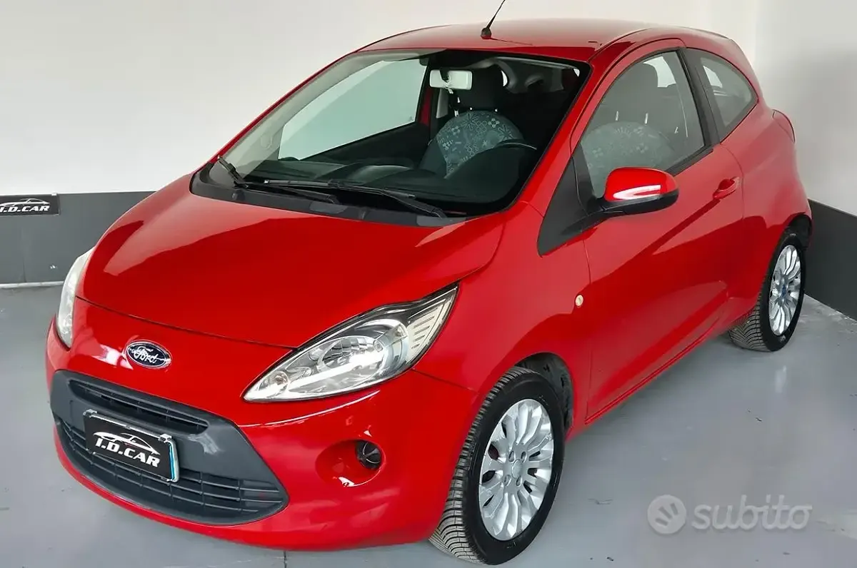 Usata Ford Ka 69 CV (50 kW) 2016 Rosso Utilitaria