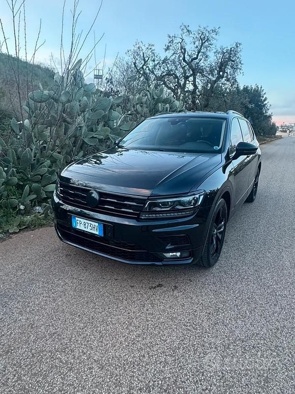Usata VW Tiguan R 193 CV (141 kW) 2018 Nero SUV
