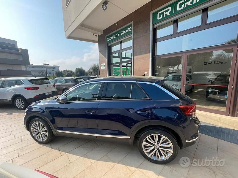Usata VW T-Roc Advance 115 CV (84 kW) 2019 Blu SUV