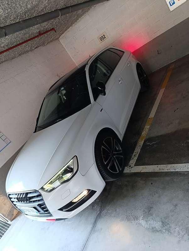 Usata Audi A3 Attraction 105 CV (77 kW) 2014 Berlina