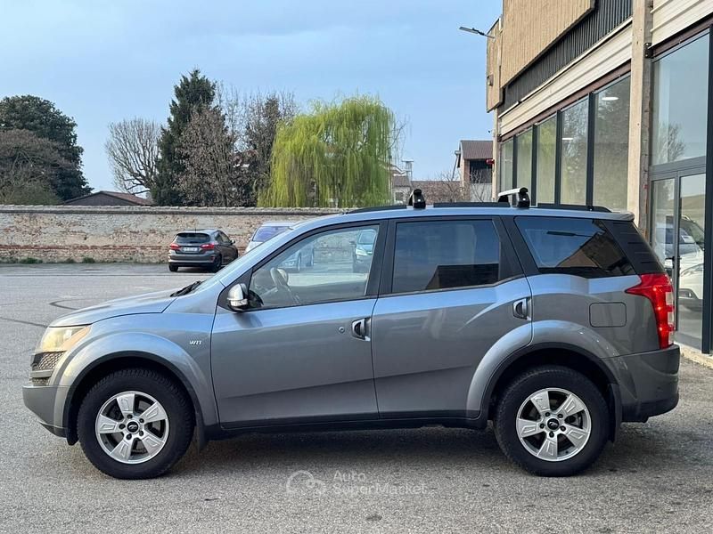 Usata Mahindra XUV500 140 CV (102 kW) 2014 Grigio SUV