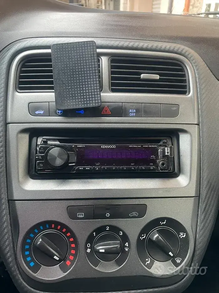 Usata Fiat Grande Punto 75 CV (55 kW) 2009 Nero Utilitaria