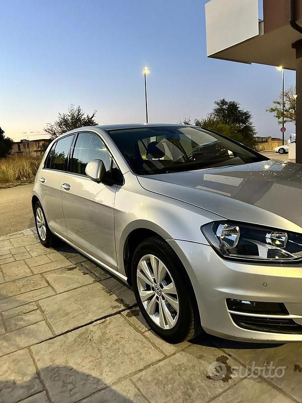 Usata VW Golf VII 110 CV (80 kW) 2014 Grigio Berlina
