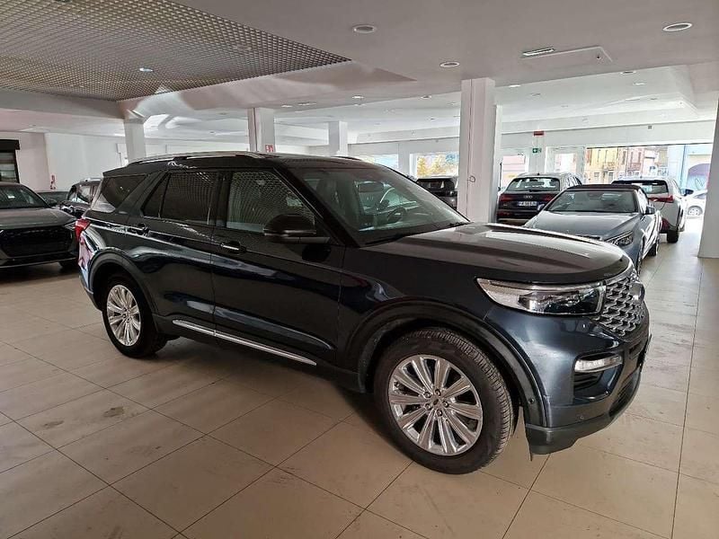 Usata Ford Explorer Platinum 457 CV (336 kW) 2022 Blu/azzurro SUV