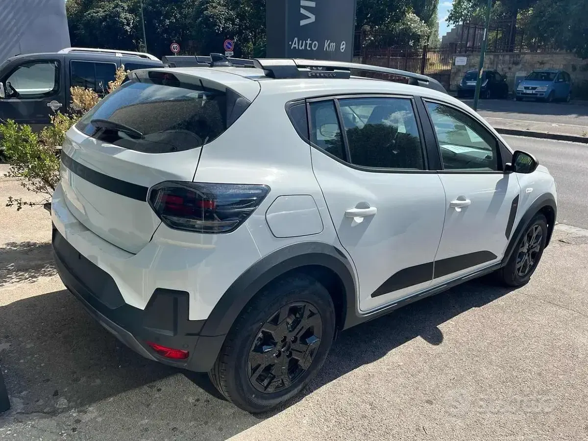 Nuova Dacia Sandero Extreme 122 CV (89 kW) 2026 Berlina