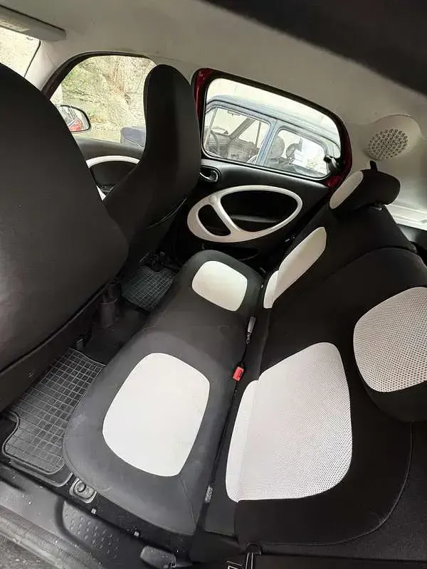 Usata Smart ForFour Passion 90 CV (66 kW) 2015 Utilitaria
