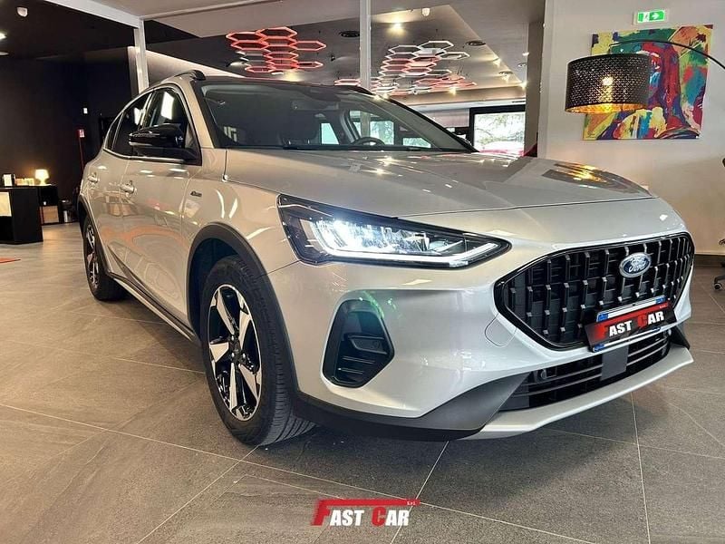 Usata Ford Focus Active 125 CV (91 kW) 2023 Grigio Utilitaria