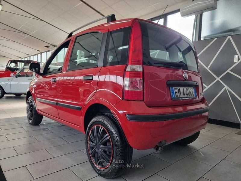 Usata Fiat Panda 77 CV (56 kW) 2012 Rosso Utilitaria