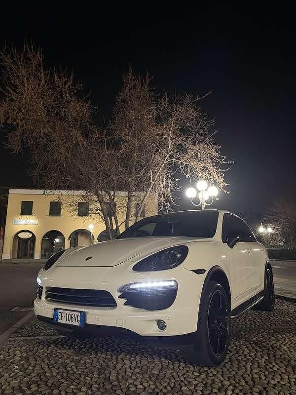 Usata Porsche Cayenne 239 CV (175 kW) 2010 SUV